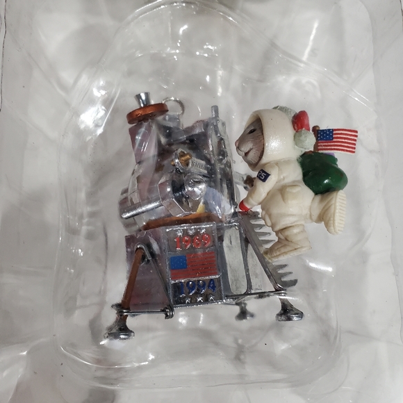 Enesco Treasury Ornament One Small Step NASA Lunar Landing Limited Edition NOS - Picture 3 of 4